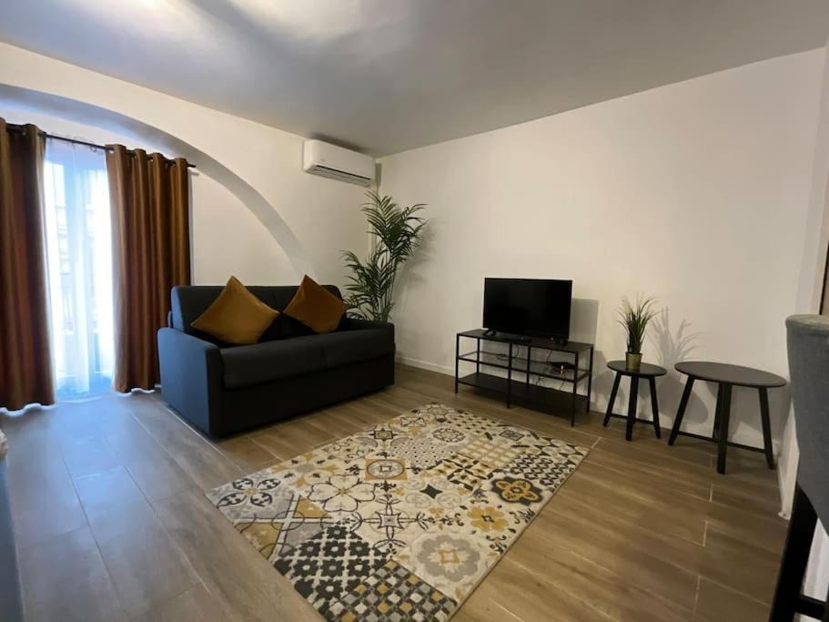 Ks Paris Studio Appart Near Station Gare Du Nord And Gare De L Est Buitenkant foto