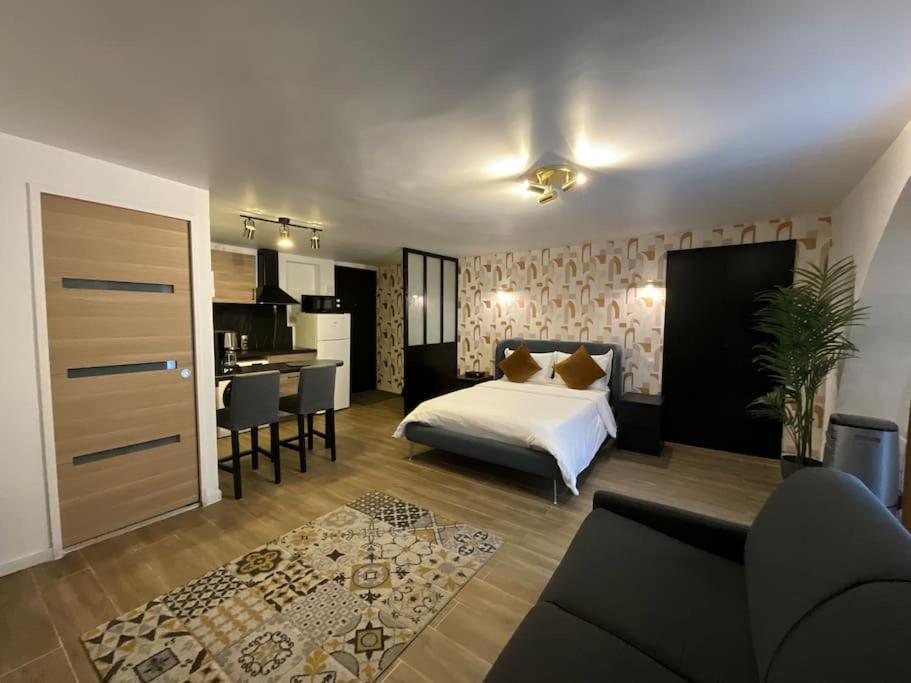 Ks Paris Studio Appart Near Station Gare Du Nord And Gare De L Est Buitenkant foto